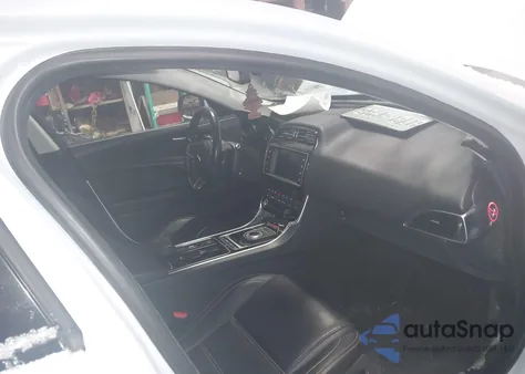 2018 Jaguar Xe 20D Prestige from USA, damaged, VIN SAJAK4FN6JCP36855